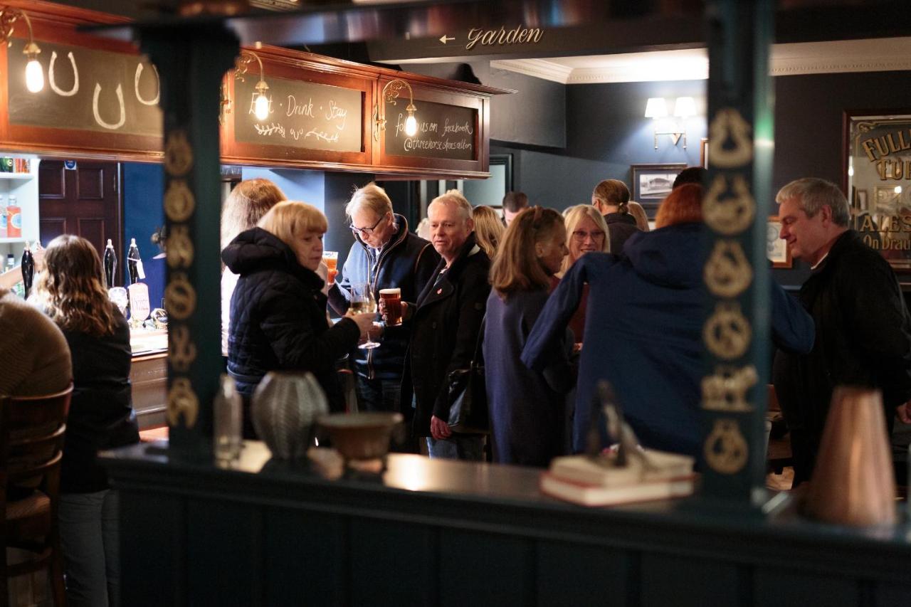 The Three Horseshoes East Worldham Alton  Exteriér fotografie